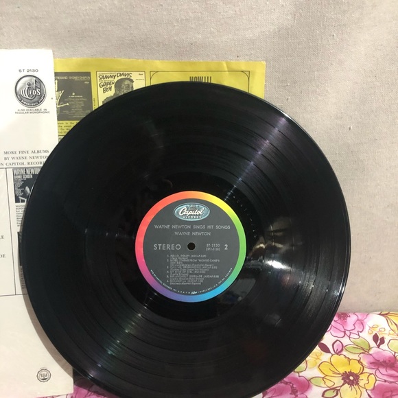 Wayne Newton LP - Picture 3 of 3